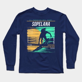 Retro Surfing Sopelana, Spain // Vintage Surfer Beach // Surfer's Paradise Long Sleeve T-Shirt